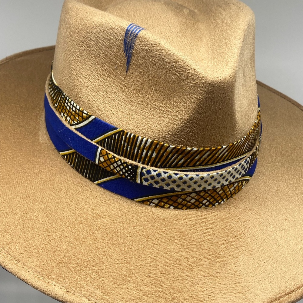 “Bari” by The Chapeauholic - Picture 2 of 6